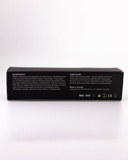 The LASHILLUSION Lash & Brow Growth Serum